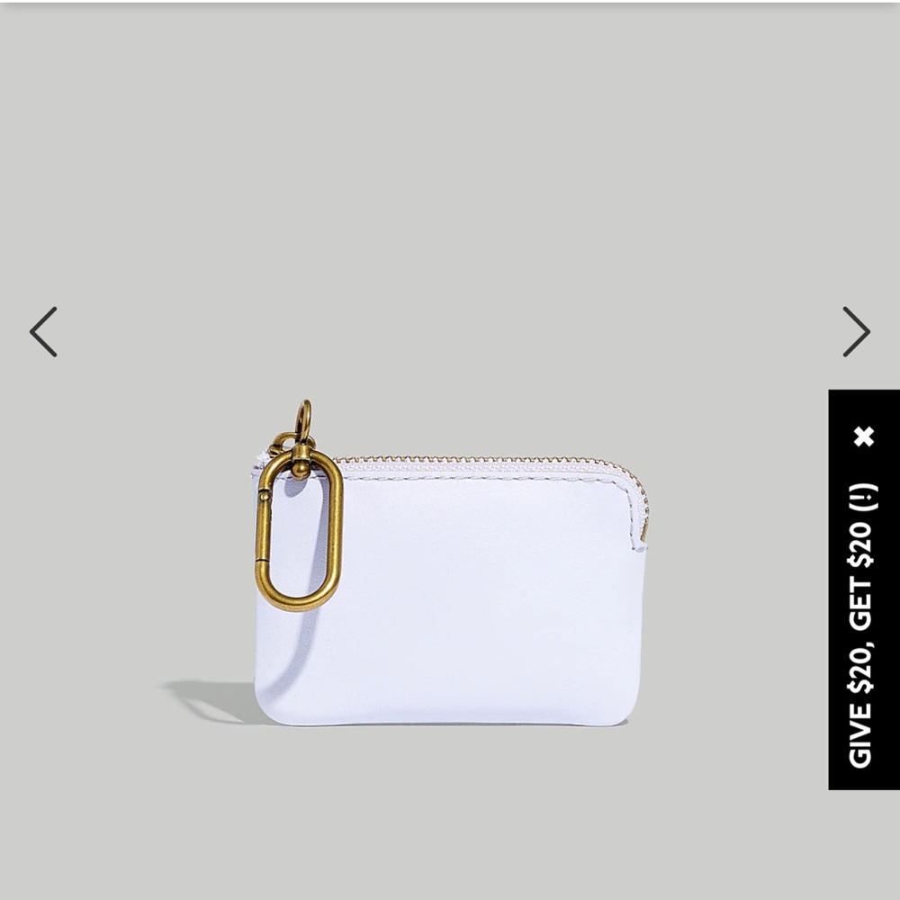 Madewell The Leather Carabiner Mini Pouch